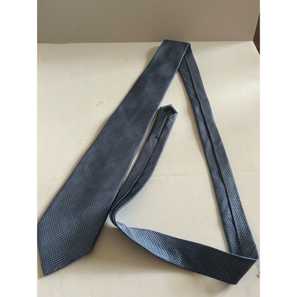 Nautica Men's Tie 100% Silk Tie Blue with Small Dots Gently Used Retail $55 - Picture 3 of 8